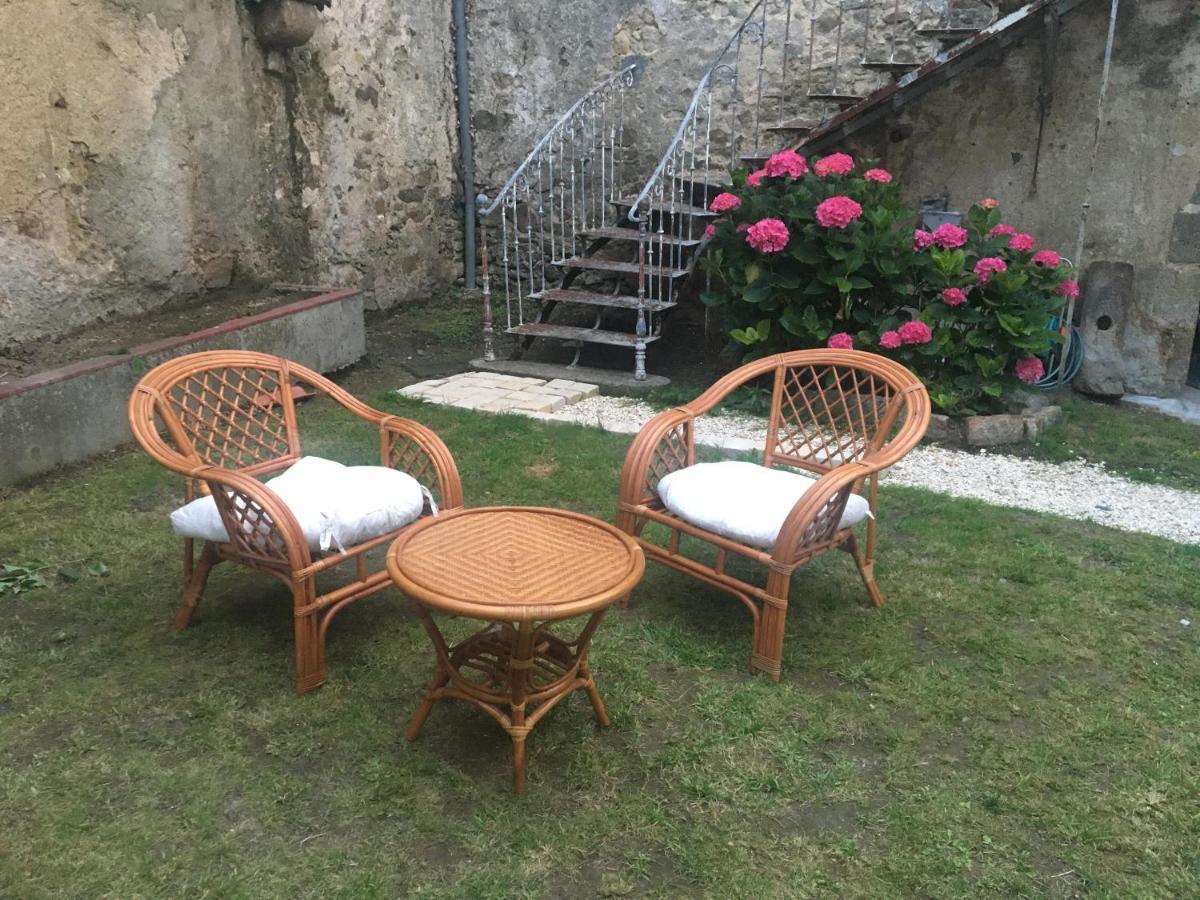 Un Dimanche Chez Julie Chambre Leontine Parthenay Exterior photo